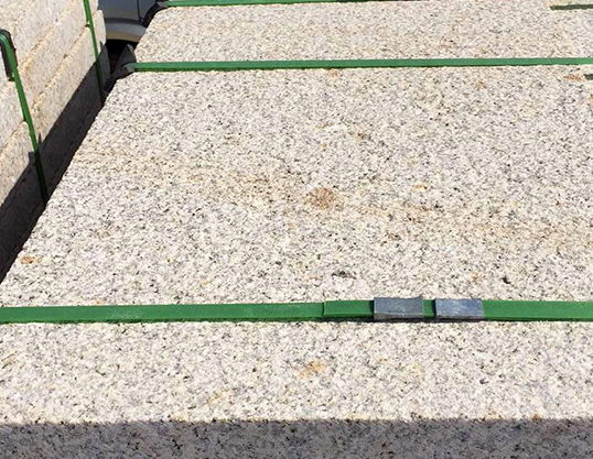 黃銹石廠家產地
