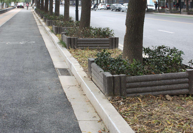 山東異型芝麻白路邊石型號